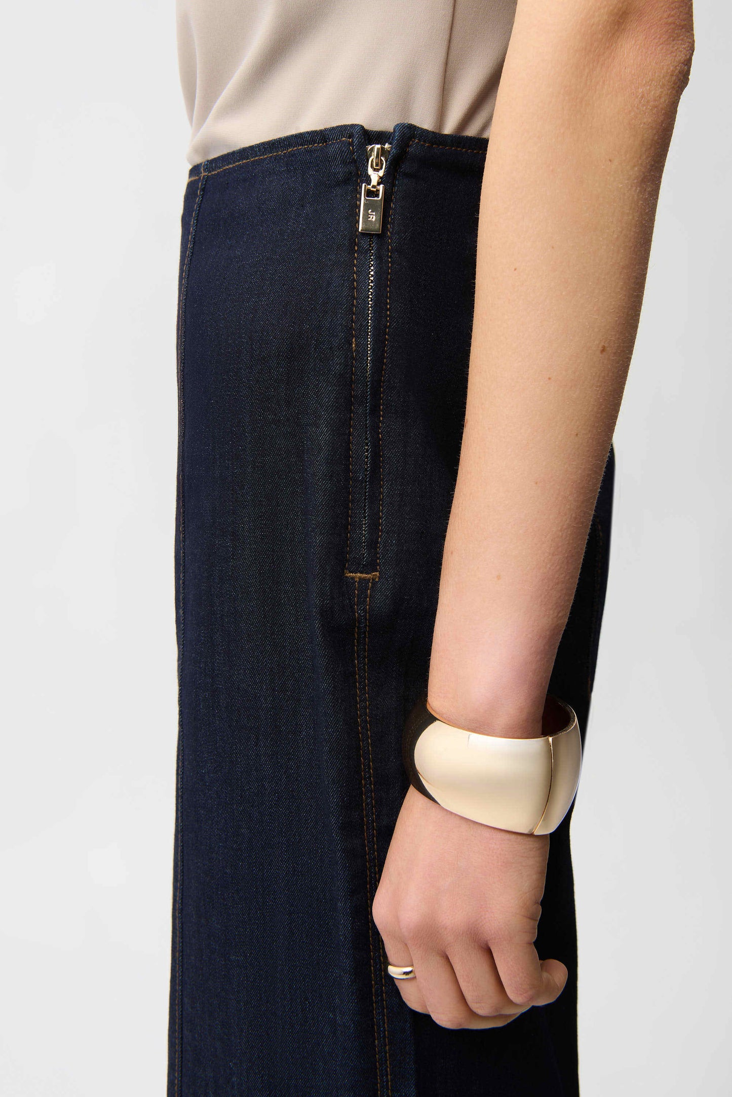 Culotte Jeans With Exposed Side Zipper