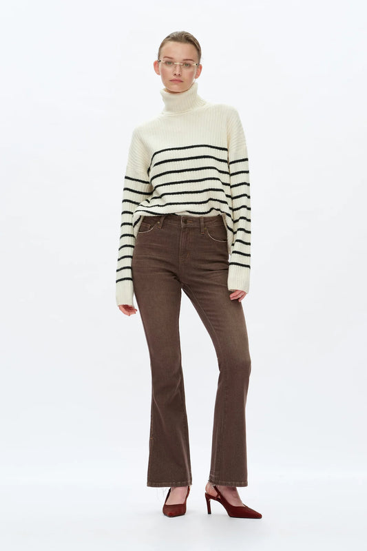 High Rise Flare Leg Jeans