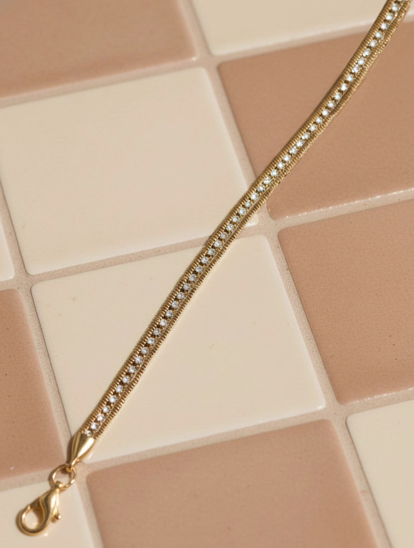 Singular Rhinestone Rope Chain Belt