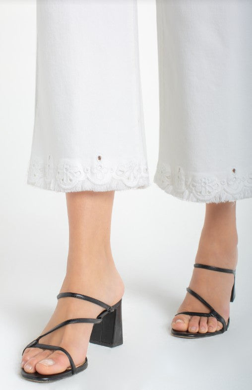 Stride Crop Wide Leg w/ Embroidered Hem