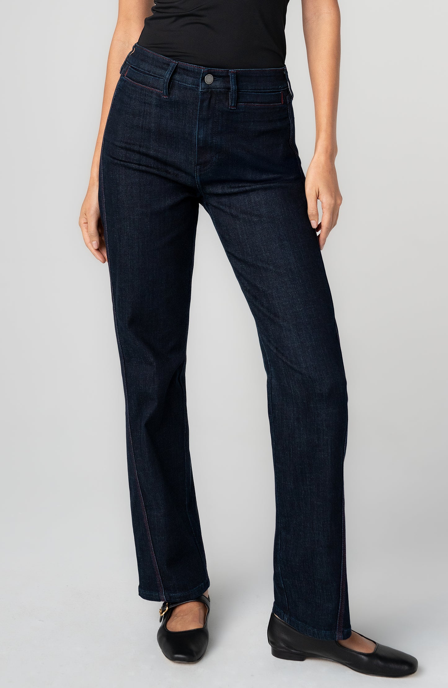 Kennedy Straight Jeans With Side Stitch