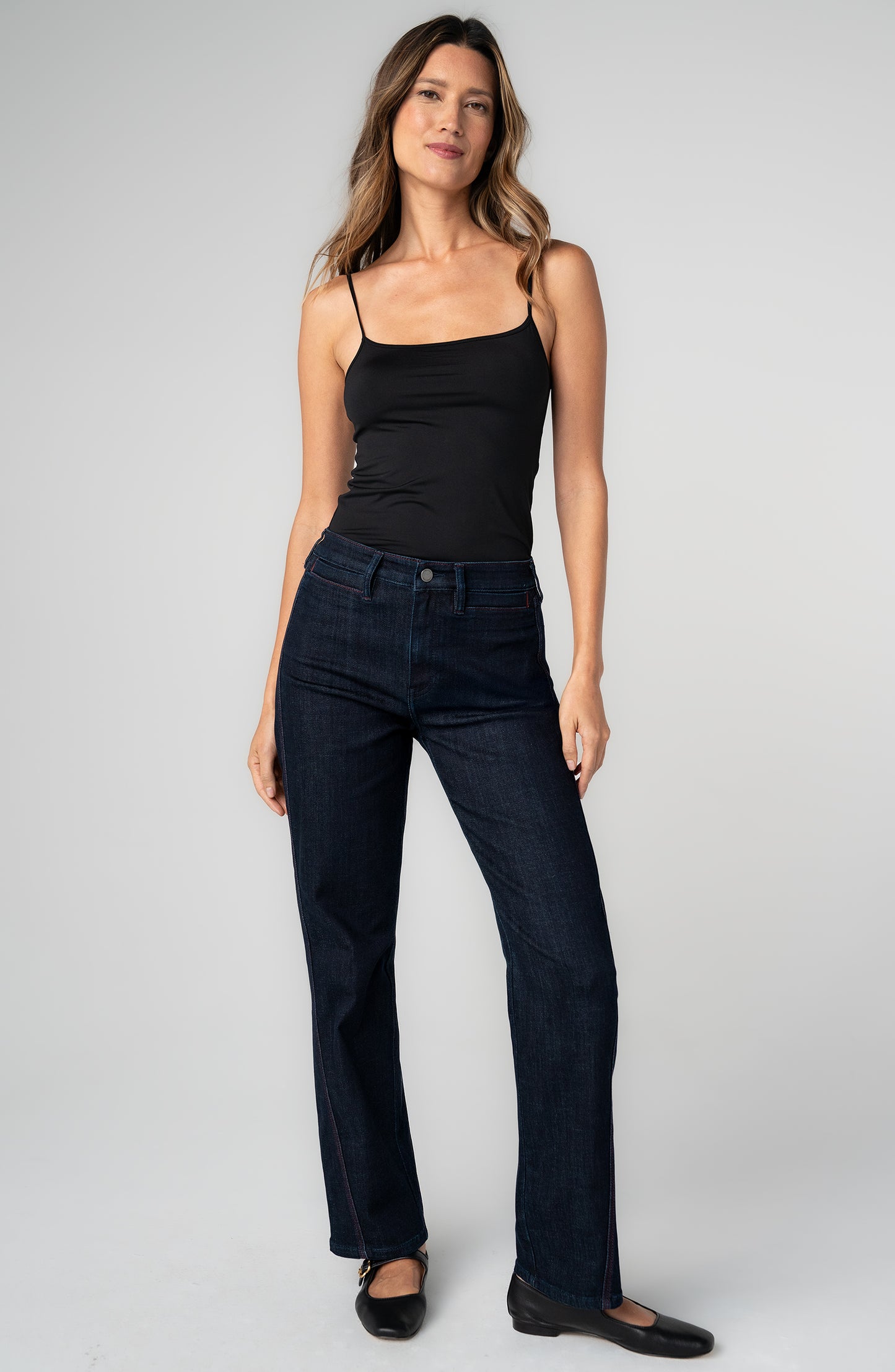 Kennedy Straight Jeans With Side Stitch