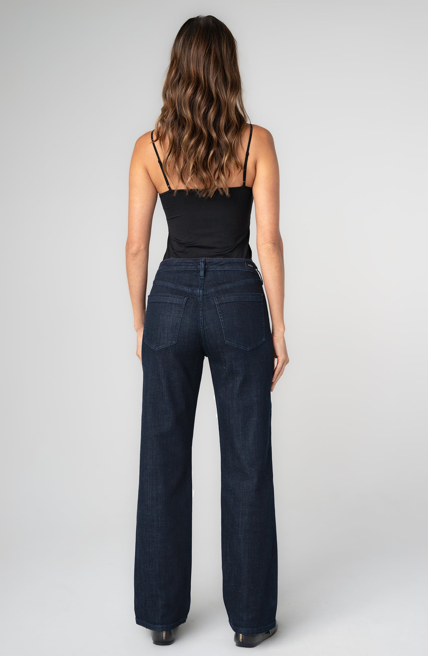 Kennedy Straight Jeans With Side Stitch